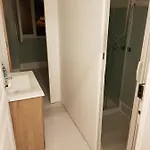 بيت شباب 7 Luz *