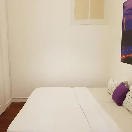 7 Luz بيت شباب *