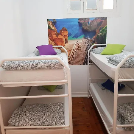 7 Luz Hostel *